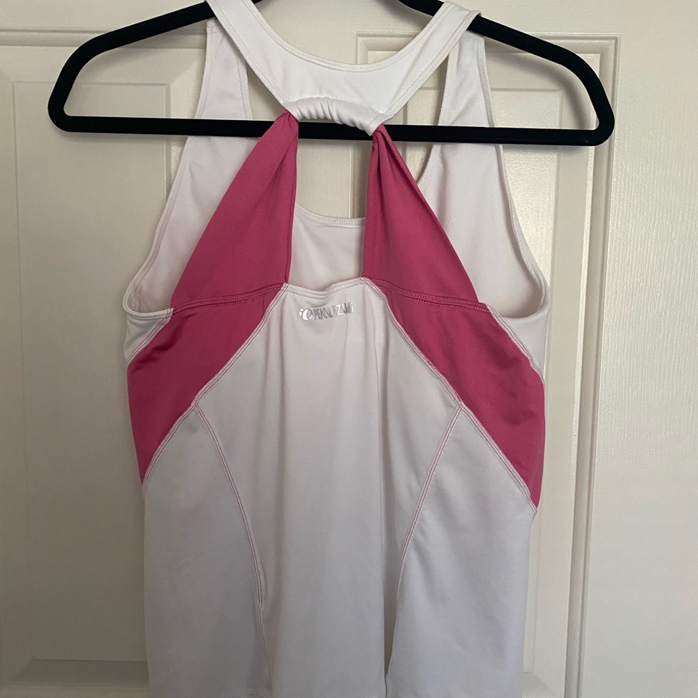 Pearl Izumi like new fitness top!